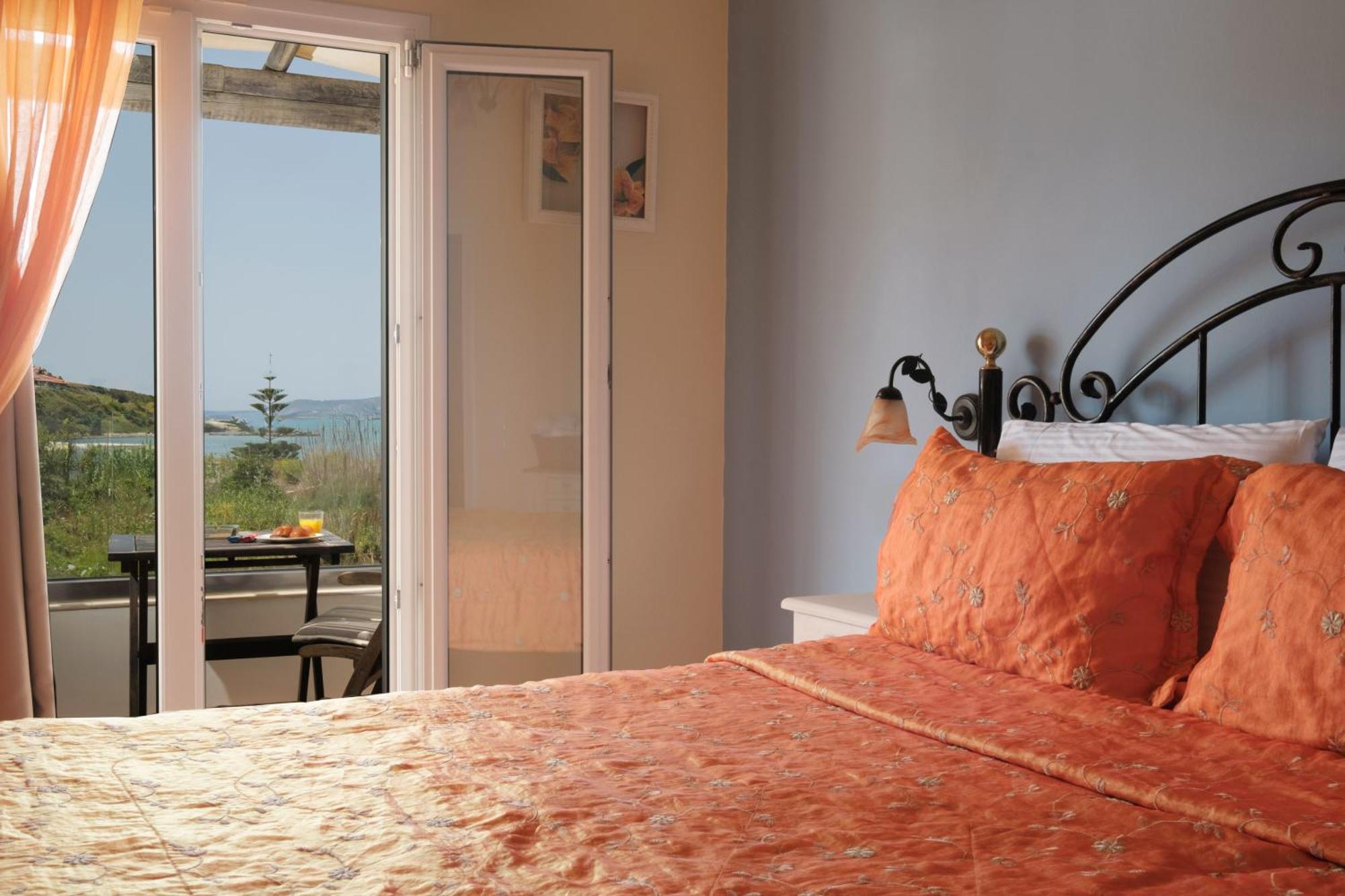Margarita'S Luxury Suites Agios Stefanos Avliotes  Esterno foto